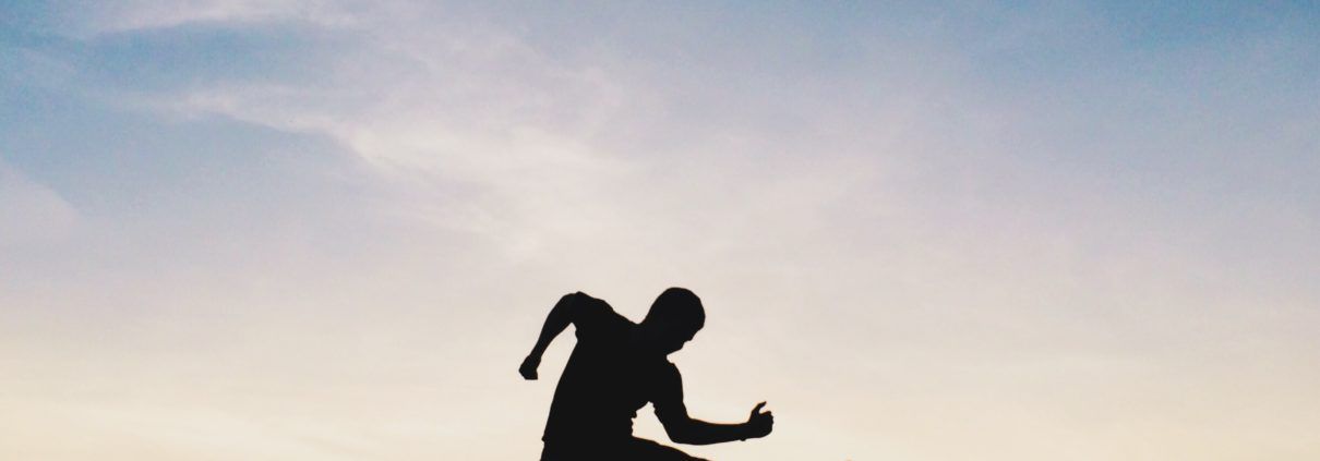 Springende man silhouet