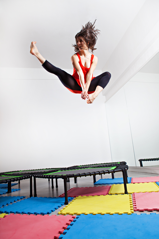 Manifestatie Wees Mooie vrouw 5 leuke fitness trampoline workouts om sterker te worden - Flexbounce
